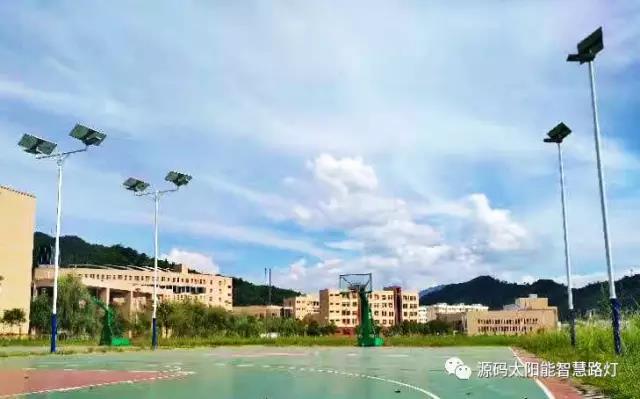 源碼太陽(yáng)能路燈，太陽(yáng)能路燈廠家，太陽(yáng)能路燈價(jià)格