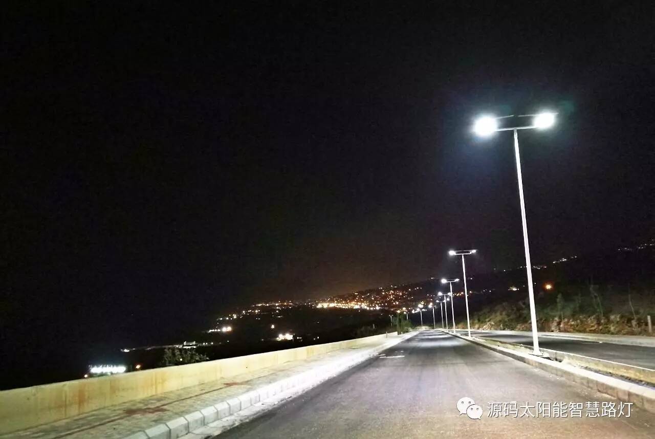 太陽能路燈，太陽能平板燈，光伏產(chǎn)業(yè)，綠色節(jié)能，太陽能路燈廠家